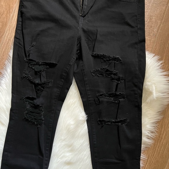 American Eagle Black Jeans - Picture 3 of 8